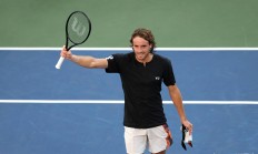 开云平台-法国网球队血洗世界网球队，西西帕斯爆发神勇