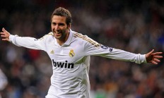 开云体育-赛道与球场的双重奏，F1街道赛焦点战与尼斯生死战取胜喀麦隆的激情交响