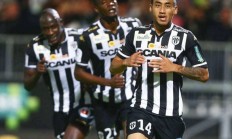 开云体育直播-摩纳哥横扫昂热，登顶法甲积分榜的简单介绍