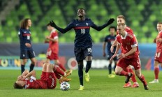 开云平台-比利时运动员精彩表现，击败对手