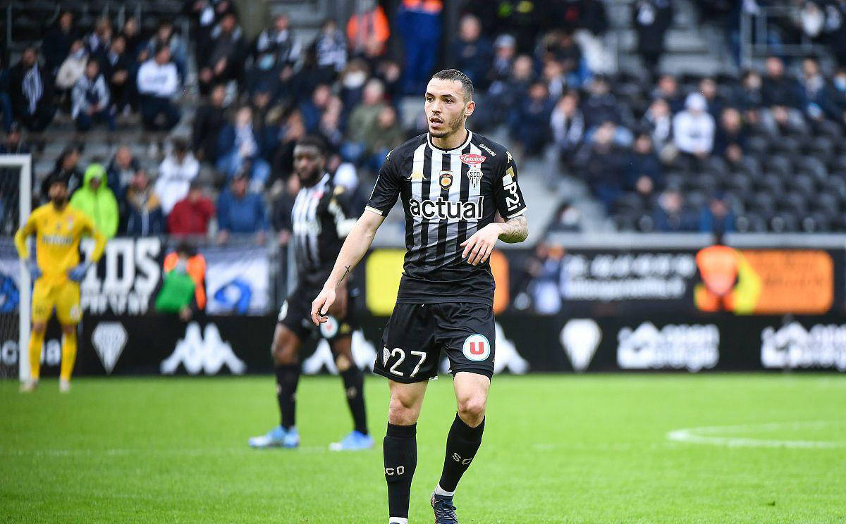 昂热主场迎战里尔，取得守住主场三分的简单介绍