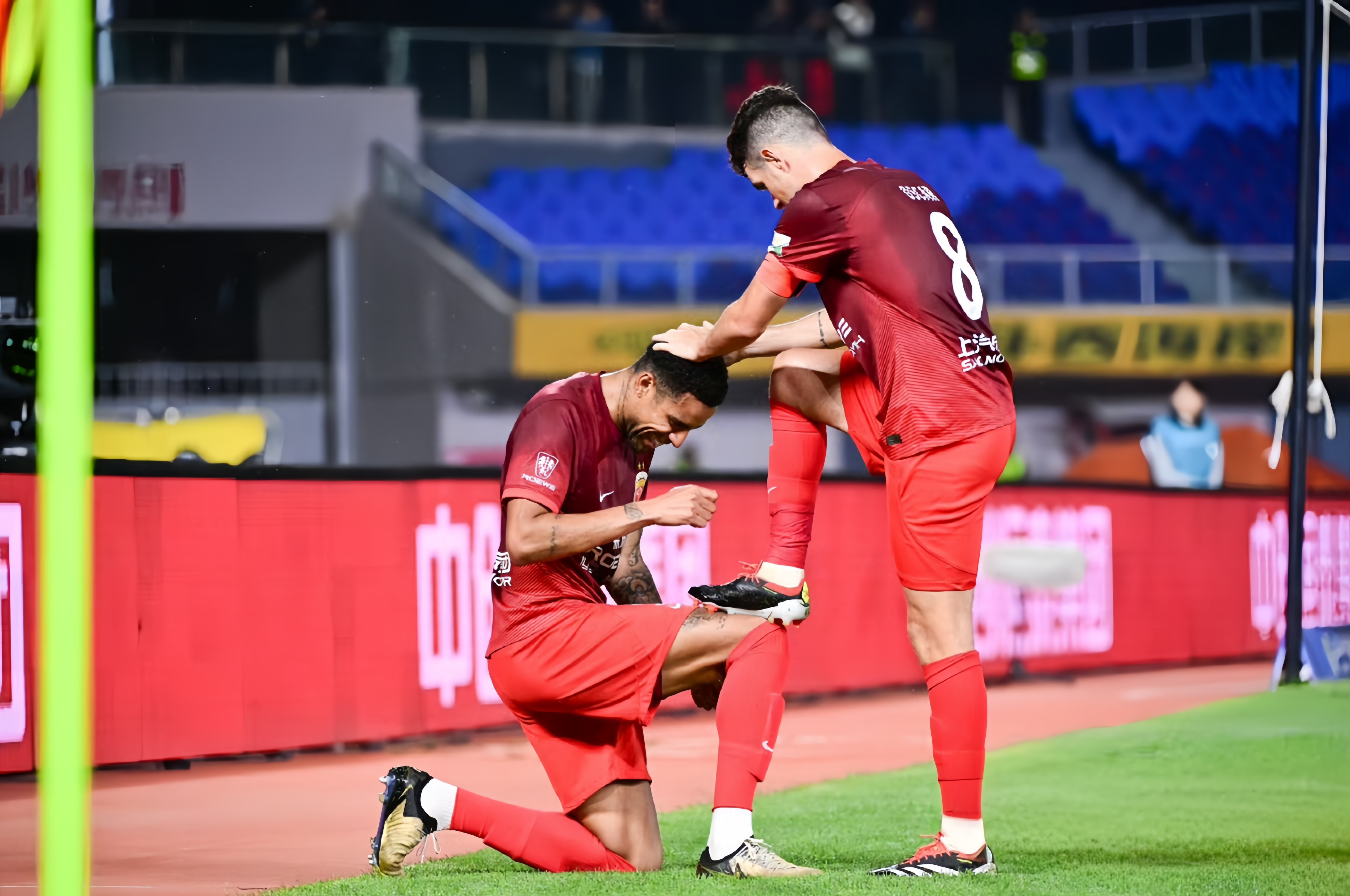 关于欲速则不达！比赛场面火爆高潮不断的信息