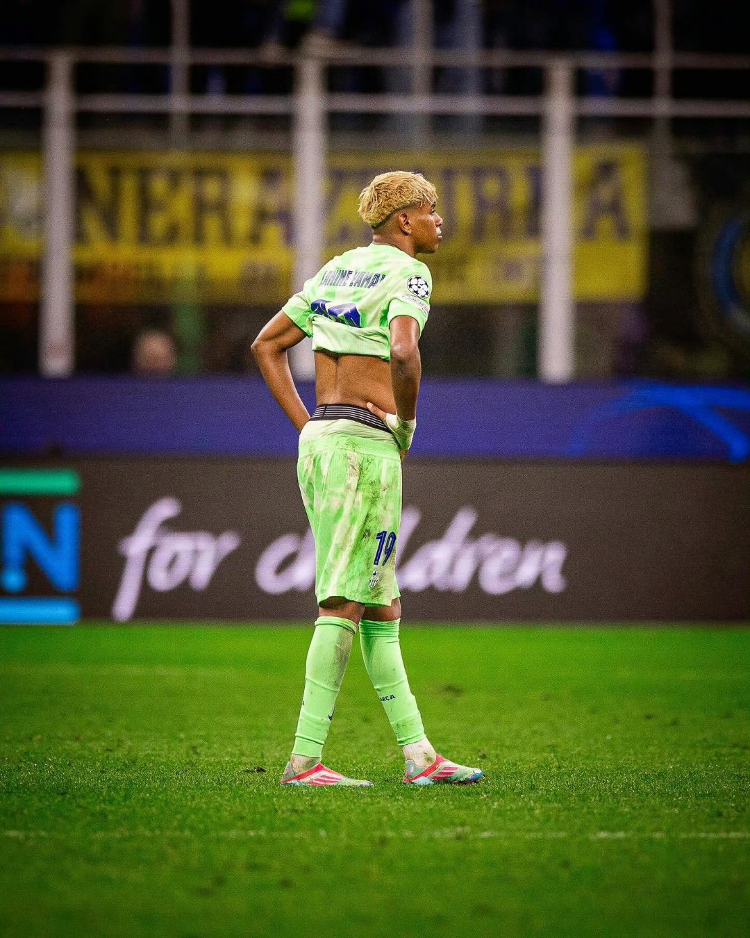 包含巴西球星遭遇伤病困扰,未定归期的词条 包含巴西球星遭遇伤病困扰,未定归期的词条