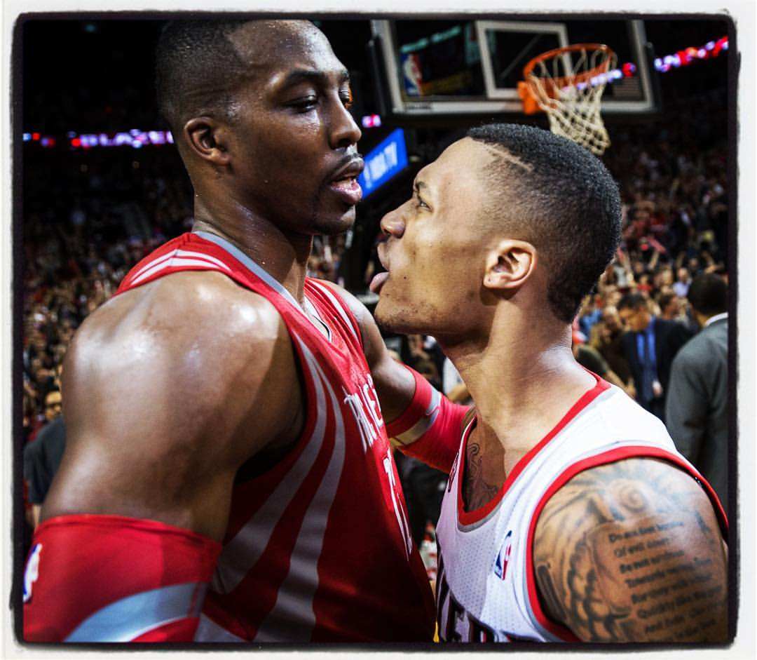 闪电队惊险胜出，全队合力打出好局的简单介绍