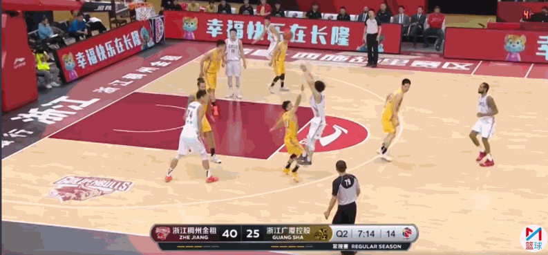 浙江队客场大胜福建队，迎来两连胜