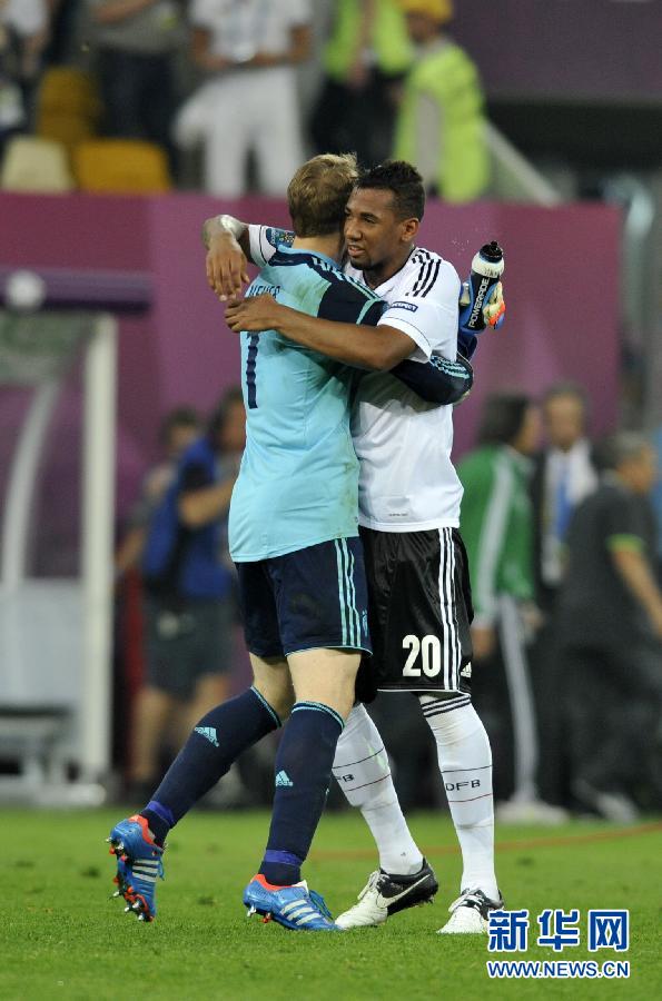 关于德国队险胜印度队，黄鸭组合状态火热的信息