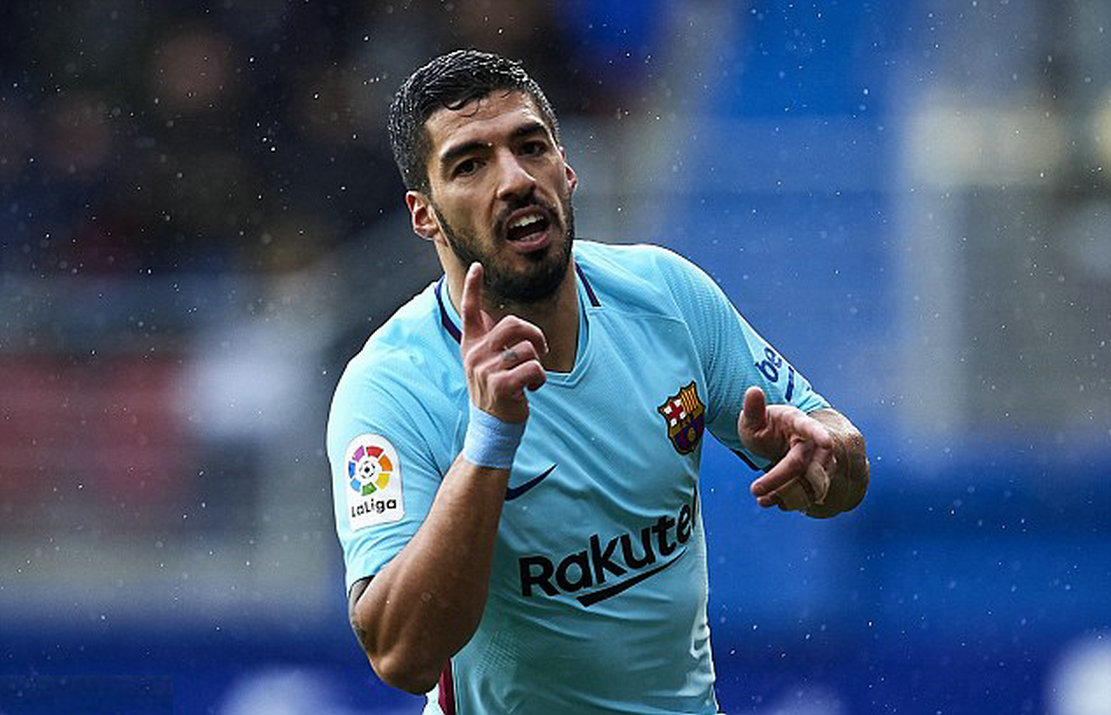 巴萨客场压哨绝杀，拔得头筹