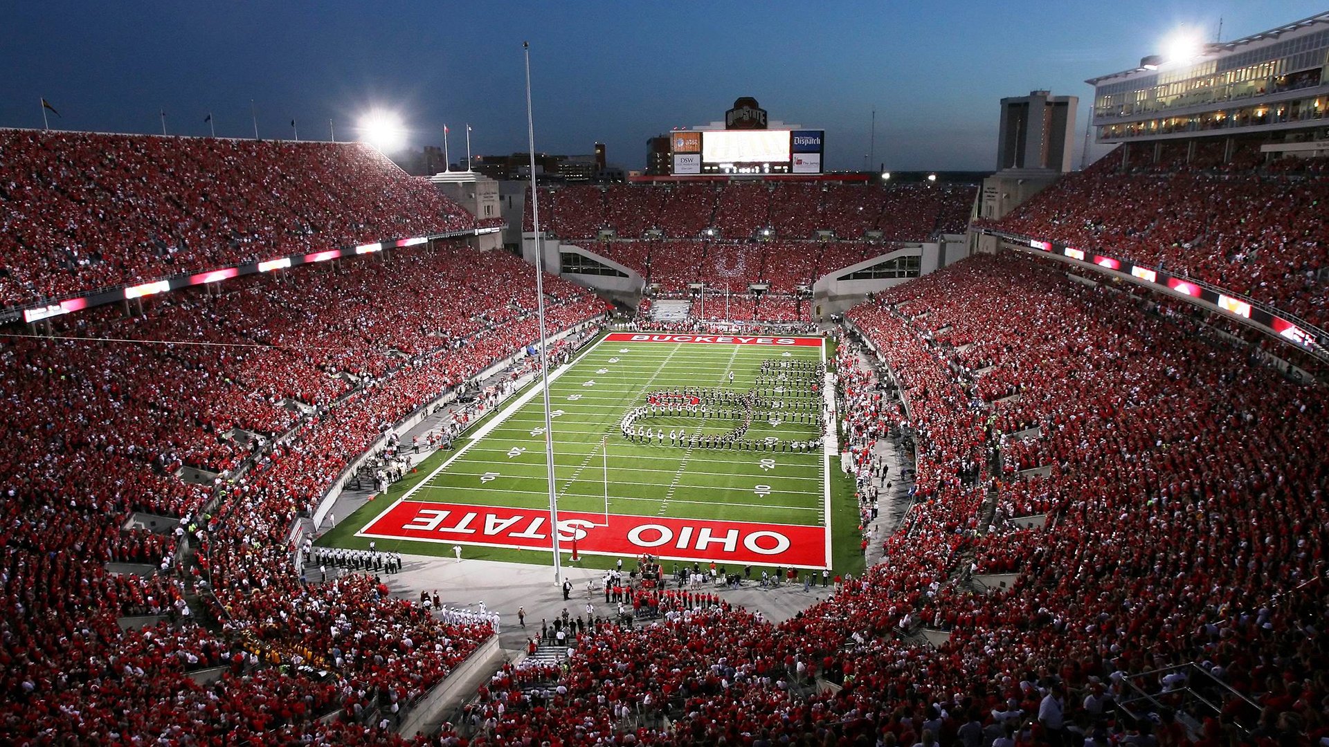 德甲争冠战之夜,奥亚尔萨瓦尔攻防两端的统治艺术